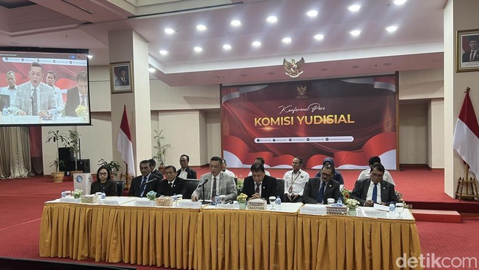 Abdul Chair Ramadhan Terpilih Jadi Ketua KY Periode 2025-2028