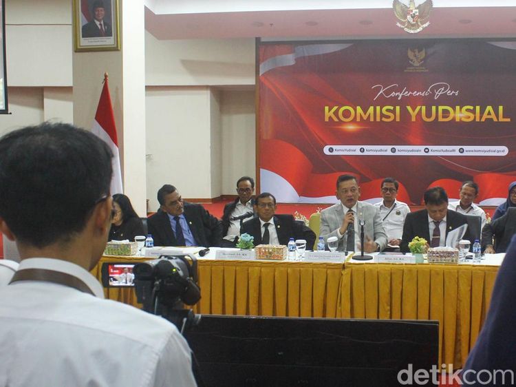 KY Perkenalkan Pimpinan Baru Periode 2025-2028