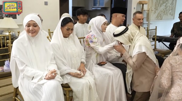 Cek Fakta! Al Ghazali Buktikan Tetap Sungkem ke Mulan Jameela