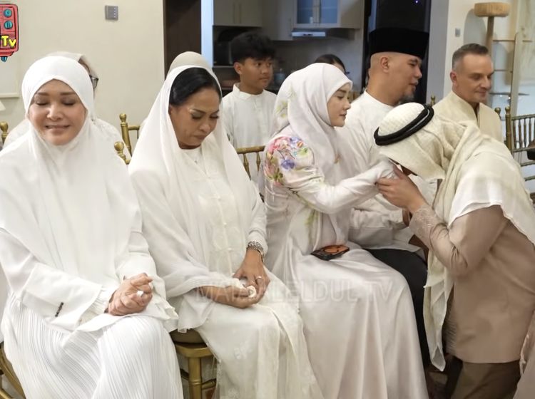 Cek Fakta! Al Ghazali Buktikan Tetap Sungkem ke Mulan Jameela