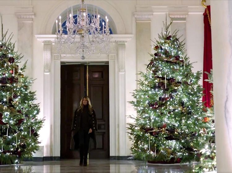 Dekor Natal Gedung Putih Dipuji tapi Juga Disentil Netizen