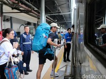 Motis Nataru Dilepas di Pasar Senen, 3.712 Motor Mudik Gratis Naik Kereta