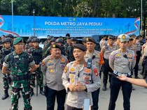 Patroli Gabungan Jelang Nataru, TNI-Polri Sisir Stasiun-Gereja di Jakarta