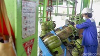 Satgas ini bertugas memastikan distribusi energi, termasuk LPG, berjalan lancar dan kebutuhan masyarakat terpenuhi selama libur Natal dan Tahun Baru.