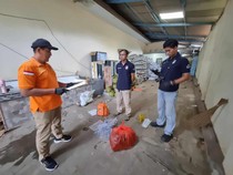 Polda Jatim Olah TKP Rumah Bripka Agus dan Amankan Barang Bukti