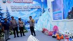 Posyan Nataru Ala Disneyland yang Viral di Jombang