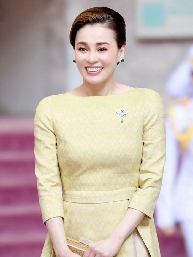 Mengenal Ratu Suthida: Istri Ke-4 Raja Thailand Peraih Emas SEA Games