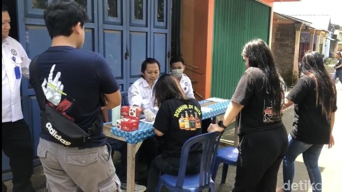 3 LC di Tempat Karaoke Patean Kendal Kedapatan Positif Narkoba