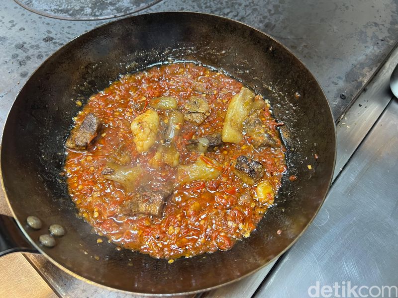 Sambal Goreng Otot