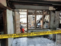 Warga Sedih Rumah Masa Kecil di Petamburan Hangus: Berantakan Saya, Hancur