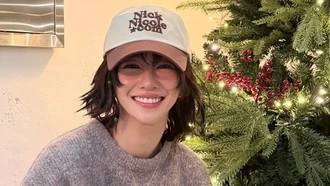 7 Foto Seo Ye Ji Curi Atensi dengan Penampilan Terbaru, Siap Menyambut Natal