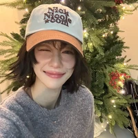 Seo Ye Ji mencuri perhatian netizen lewat unggahan Instagram terbarunya. Bintang It’s Okay to Not Be Okay itu terlihat semakin fresh dan awet muda di usia kepala tiga. Foto: dok. Instagram @yeyeji_seo