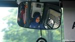 Potret Sopir Perempuan Suroboyo Bus
