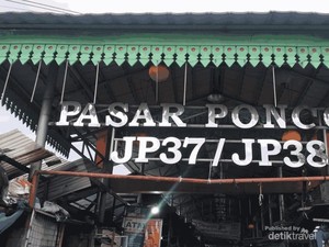 Pasar Loak Poncol Senen, Pasar Barang Bekas Dekat Stasiun