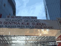 Pasar Kue Subuh Senen Denyut Perdagangan Kue Murah Jakarta