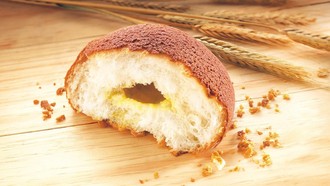 Padahal Bayarnya Ribet, Kenapa Sih 'Roti Stasiun' Rasanya Nagih?