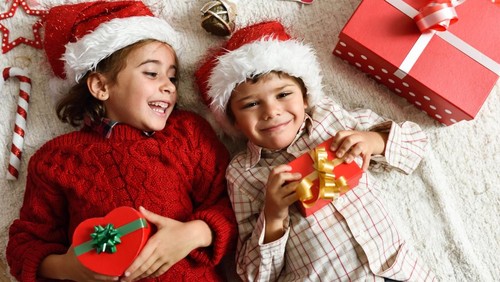 63+ Ucapan Natal 2025 untuk Anak Laki-laki dan Perempuan yang Inspiratif