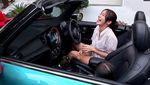 Bella Bonita Dapat Kado Ultah Mobil MINI Cabrio Edisi Spesial dari Denny Caknan