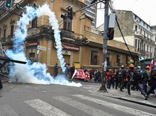 Subsidi BBM Dicabut, Ekonomi Bolivia Bergejolak