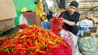 Harga Pangan Melambung Saat Nataru: Cabai Rp 80 Ribu, Telur Rp 32 Ribu/Kg
