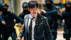 Aksi Lee Junho di Drakor Netflix Cashero, Tayang 26 Desember!