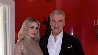 Aktor Dikritik Nikahi Wanita 39 Tahun Lebih Muda, Responnya Tak Terduga