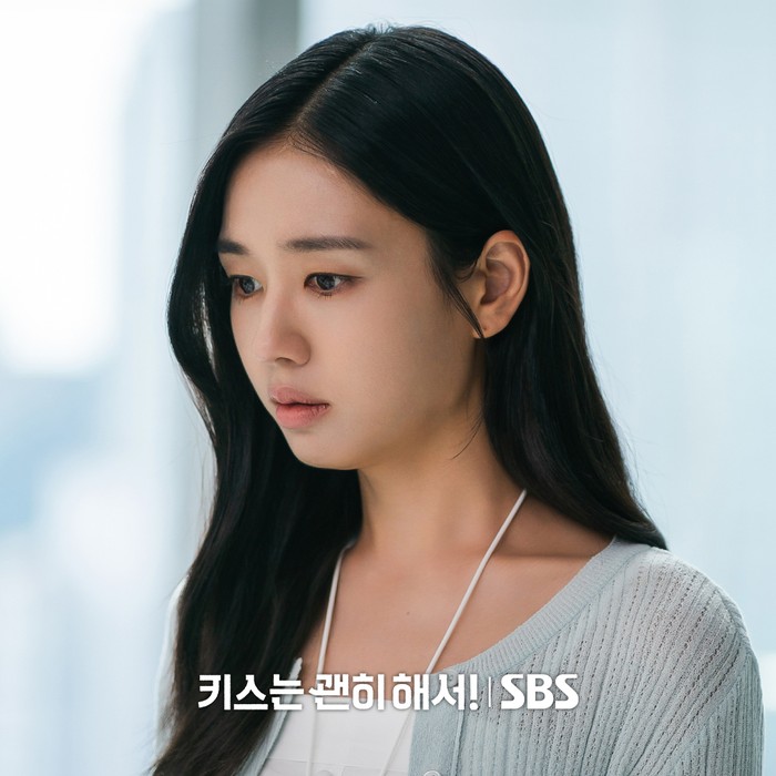 Adegan dalam drama Korea Dynamite Kiss.