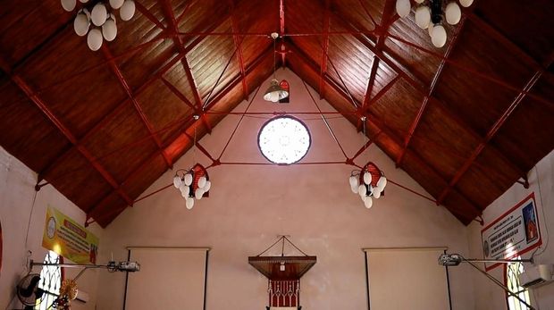Gereja Immanuel atau Gereja Merah Kota Probolinggo