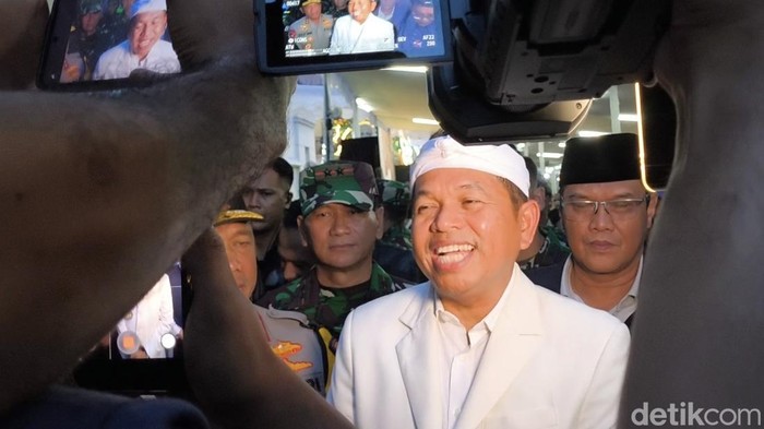 Gubernur Jabar Dedi Mulyadi 