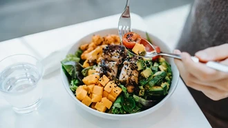 Ilmuwan Ungkap Menu Makanan Paling Sehat di Dunia usai Teliti 4.000 Klaim