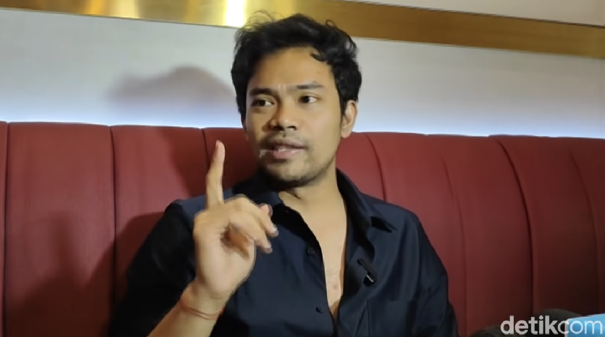 Featured image of post Meski Resmi Cerai, Insanul Fahmi dan Wardatina Mawa Kompak Utamakan Anak