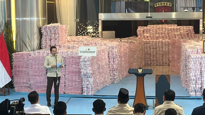 Jaksa Agung Kejar Denda Administrasi Sawit-Tambang di Kawasan Hutan Rp 142 T