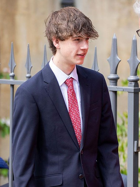 Sosok Sepupu Pangeran William yang Tolak Jadi Pangeran