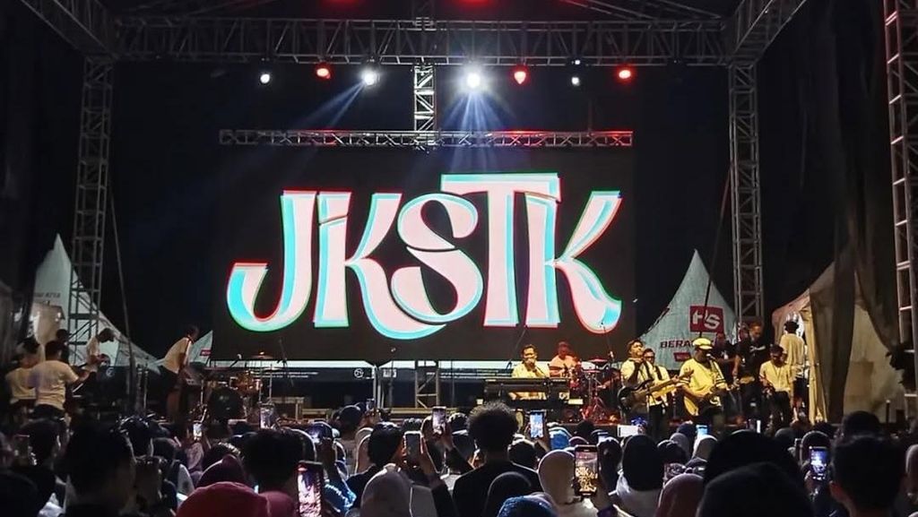 Jikustik dan Belasan Musisi Yogya Galang Donasi untuk Sumatera
