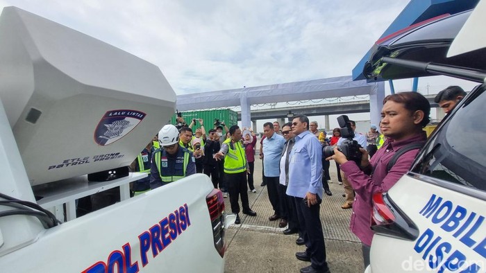 Dikunjungi PANRB-Ombudsman, Kakorlantas Tunjukkan Teknologi Canggih Amankan Nataru
