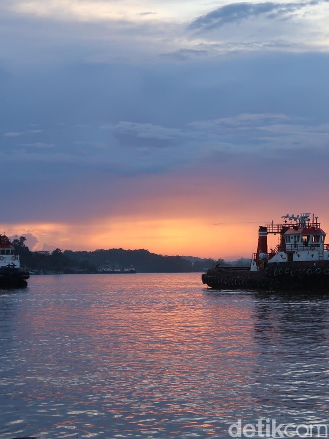 Foto Senja Kawasan Tepian Segah, Spot Hits Ala Blok M di Berau