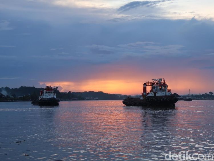 Foto Senja Kawasan Tepian Segah, Spot Hits Ala Blok M di Berau