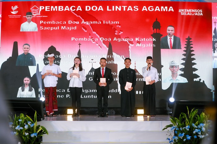 Ratusan Siswa Sekolah Rakyat Panjatkan Doa Lintas Agama untuk Sumatera