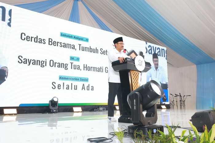 Orang Tua Siswa SRMA Bekasi Titip Terima Kasih ke Prabowo lewat Mensos