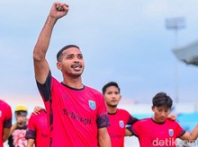 Laga Berat Persela: Tandang ke Papua