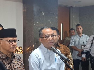 Nilai TKA Matematika SMA-SMK Jeblok, Mendikti: Perkuat STEM-Pendidikan Guru