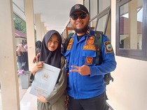 Saat Damkar Jadi Wali Murid Dadakan untuk Ambil Rapor Siswi Kuningan