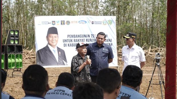Pelatakan baru pertama di Desa Hapesong Baru, Batang Toru (Dok PalmCo) Pelatakan baru pertama di Desa Hapesong Baru, Batang Toru (Dok PalmCo)
