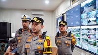 Sebanyak 16 CCTV yang tersebar di jalur arteri Puncak dan jalur tol dimanfaatkan untuk memantau arus kendaraan secara real time. Untuk mendukung operasi, sebanyak 60 relawan supportas yang sebelumnya merupakan joki lalu lintas, dilatih untuk membantu pengaturan arus di jalur alternatif serta melaporkan keberadaan joki liar kepada petugas.