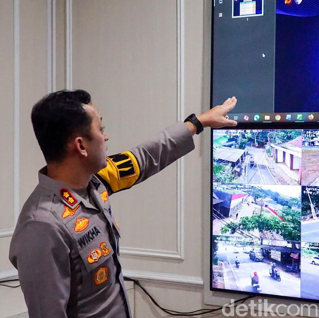 Polisi Pantau Arus Puncak Lewat TMC Saat Libur Akhir Tahun