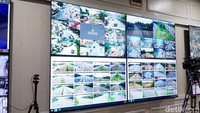 Pusat kendali ini menjadi ujung tombak pengawasan jalur Puncak Bogor dalam Operasi Lilin Lodaya 2025, dengan dukungan data dari tol, objek wisata, dan relawan supportas.