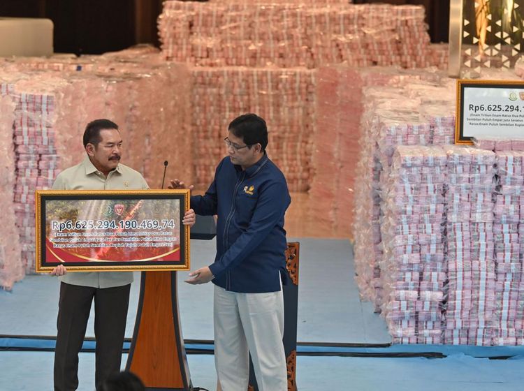 Potret Gunungan Uang Rp 6,6 Triliun Hasil Penertiban Hutan dan Kasus Korupsi