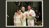Aquene Aziz Djorghi, putri Annisa Trihapsari dan Sultan Djorghi membagikan momen bahagia kakak laki-lakinya itu. Untuk saudaraku, aku mengenalmu seumur hidupmu, yang berarti aku bisa dengan yakin mengatakan ini. Jika ada yang pantas mendapatkan cinta yang terasa seperti rumah, itu adalah kamu, tulis Aquene dilihat, Rabu (24/12/2025). Foto: Instagram @aqueneazizdjorghi