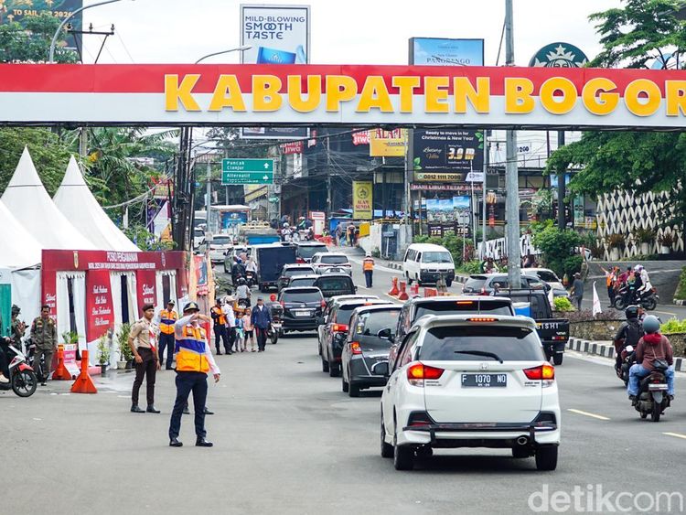 Ramainya Arus Libur Akhir Tahun di Puncak, Polisi Siapkan Rekayasa Lalu Lintas