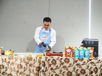 Rayakan Hari Ibu, Cap Enaak Ajak Ibu dan Anak Masak Bareng Chef Steby